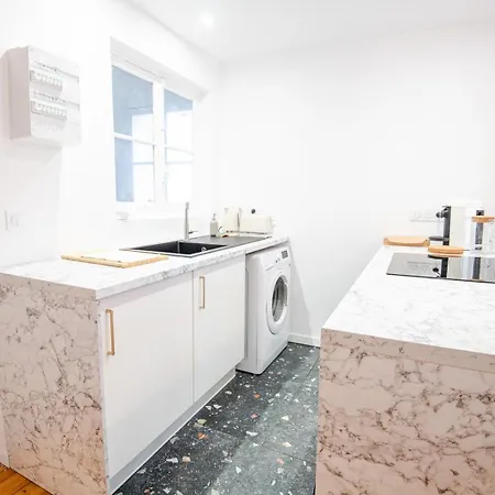 Le Petit Amandier - דירה