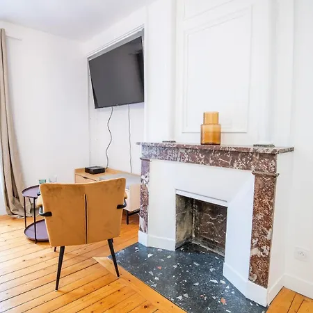 Le Petit Amandier - Apartament