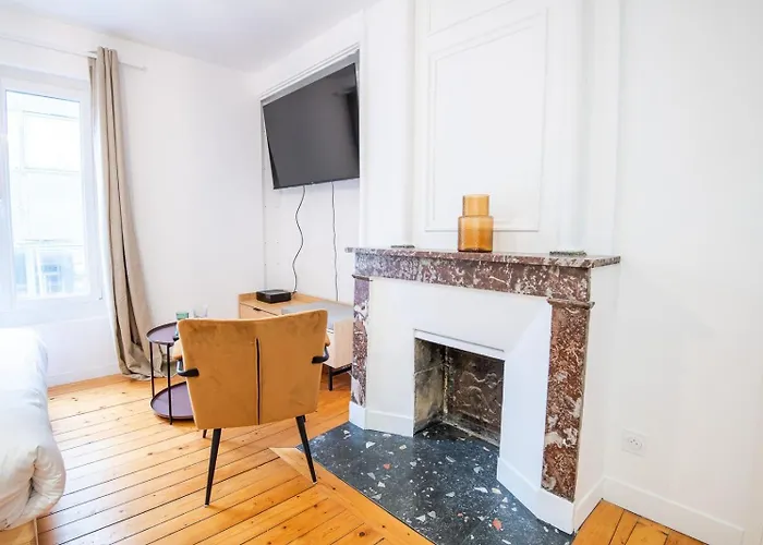 Le Petit Amandier - Apartament